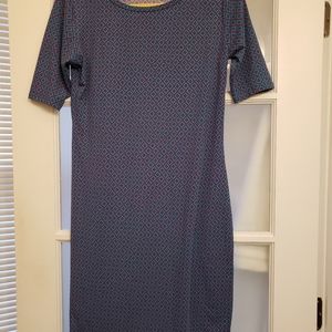 LuLaRoe Sheath dress with elbow length sleeve